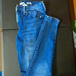 Levi high rise skinny jeans